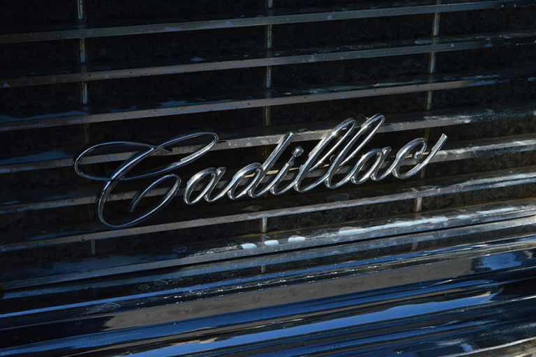 Rims of 1960 Cadillac Limousine​